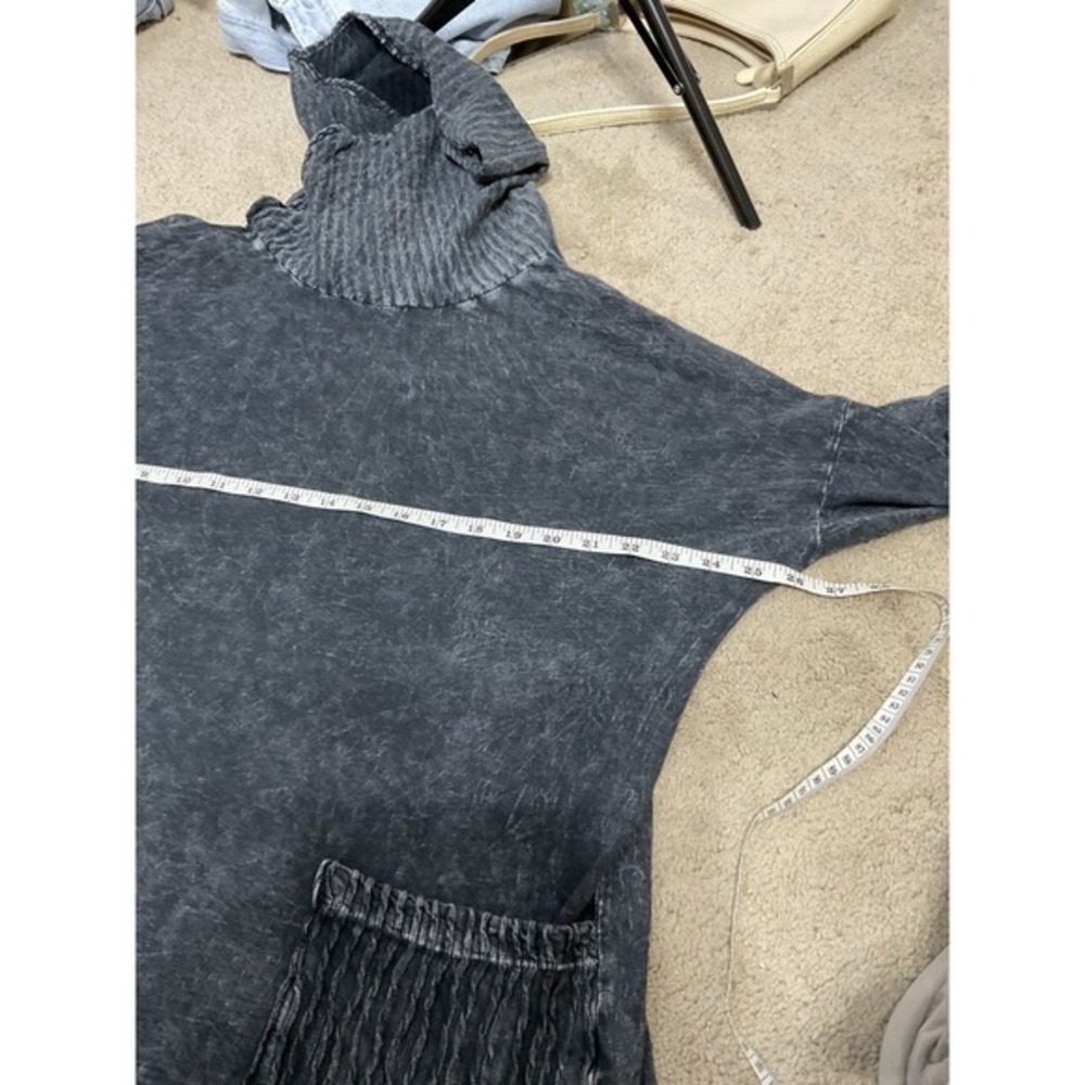 Jess & Jane Cowl Neck Mineral Wash Top Womens L 3/4 Dolman Sleeve Front Pockets - Picture 10 of 10
